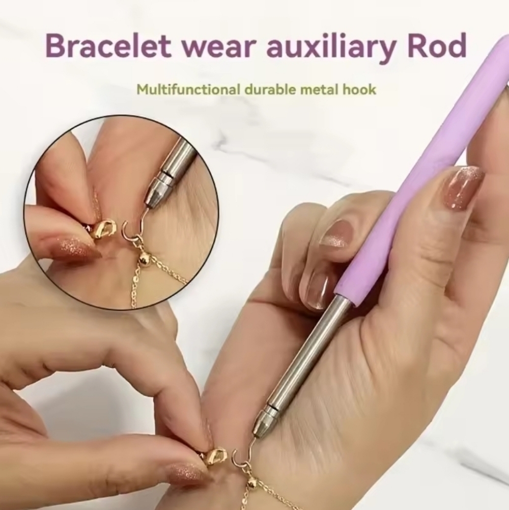 New Bracelet Clasp Helper Tool – One-Handed Bracelet Fastener Hook